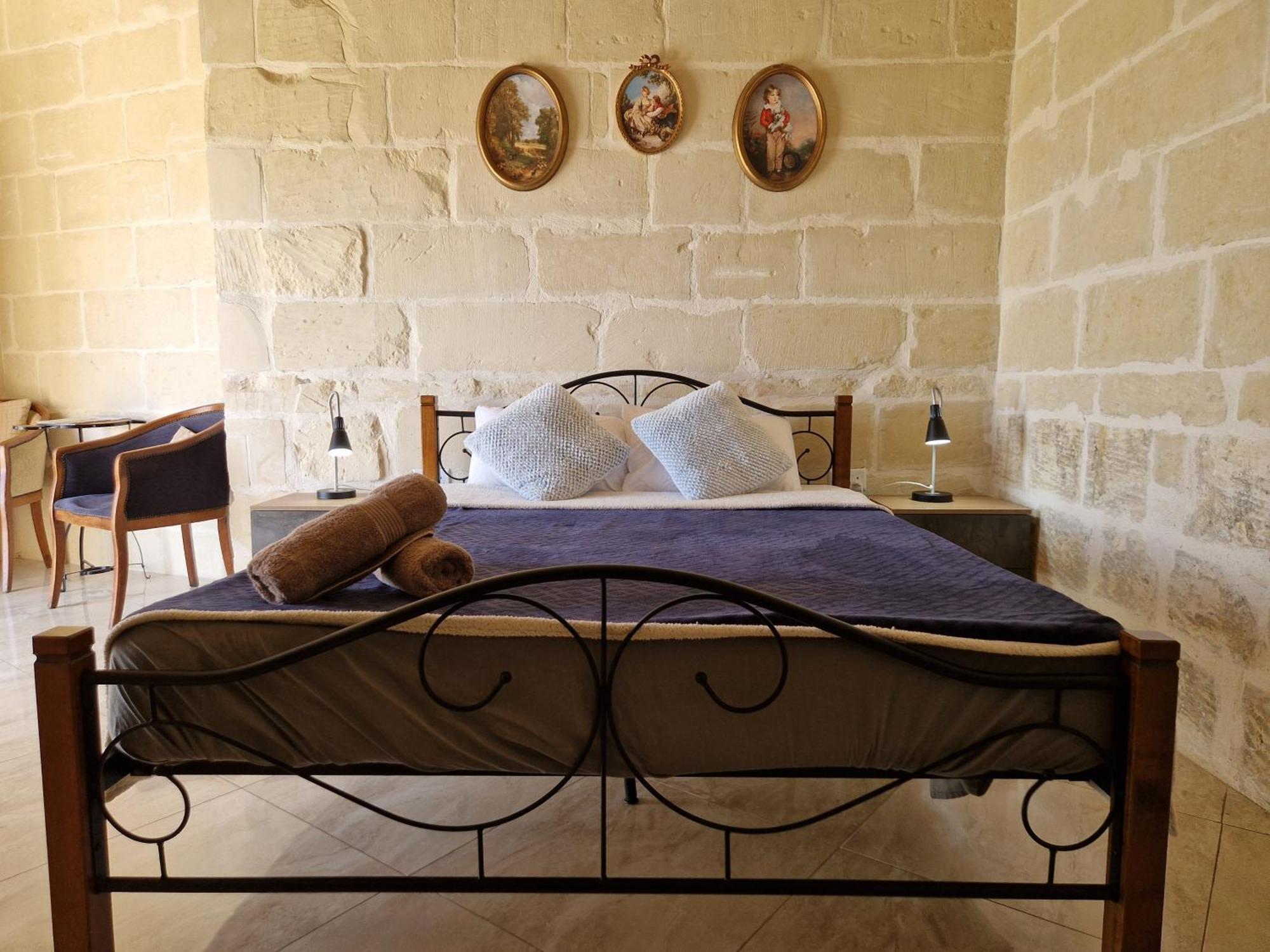 Splendid House Victoria Gozo Hotel Ngoại thất bức ảnh